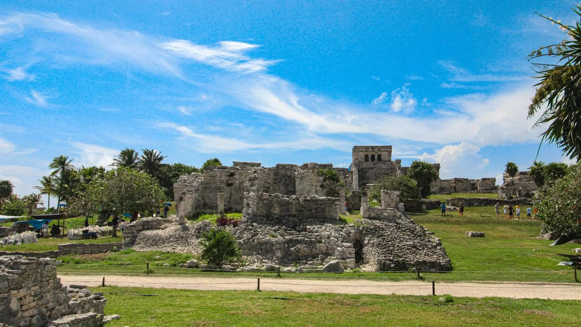 Adora Tulum 406 At Av Kukulkan Hotel